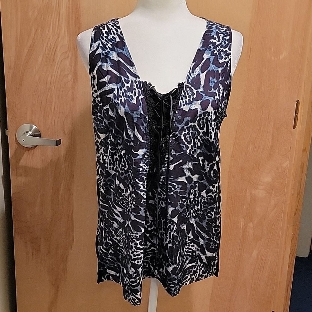 A.Z.I. navy leopard print lace up tank M